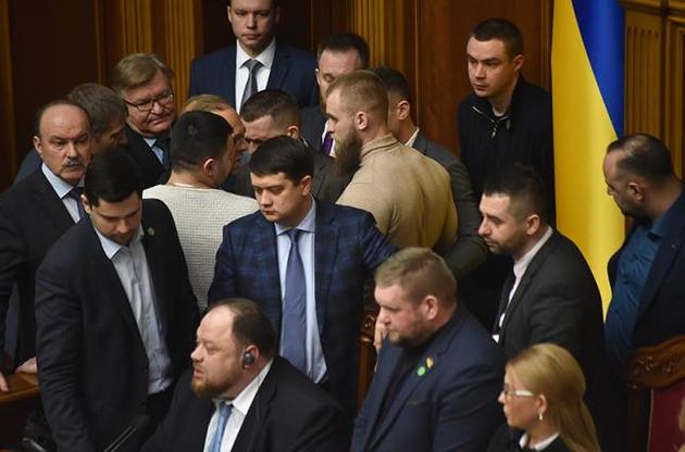 Разумков вказав на відсутність підстав для розпуску Ради