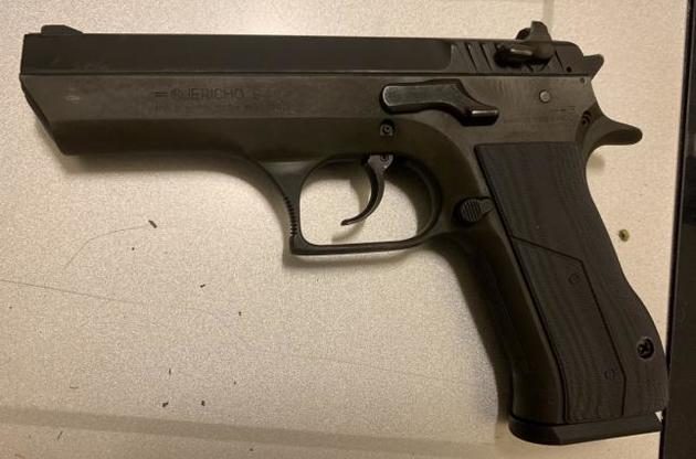 Смертельный выстрел был совершен из зарегистрированного на Кожару пистолета