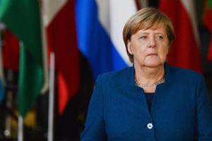Меркель на самоізоляції скаржиться на брак живого спілкування