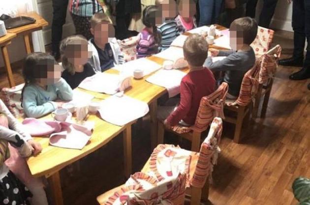 У Києві закривається самоорганізований дитячий садок, в якому нібито "утримували дітей"