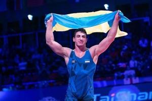 Борець Новіков визнаний найкращим спортсменом України за підсумками лютого