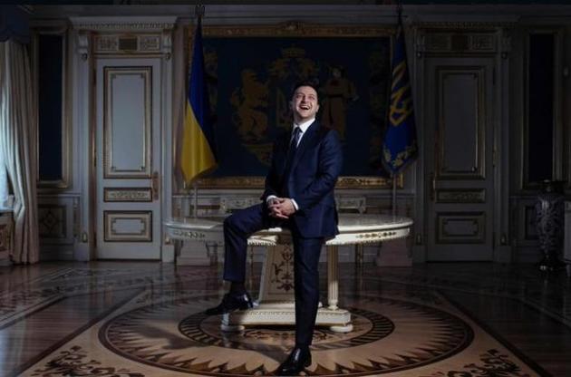 Смену украинского правительства Зеленский пояснил необходимостью реакции на эффективность его работы