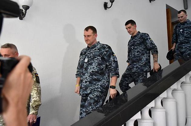 Приостановка Россией расследования по делу моряков является "процессуальным крючком" – Полозов