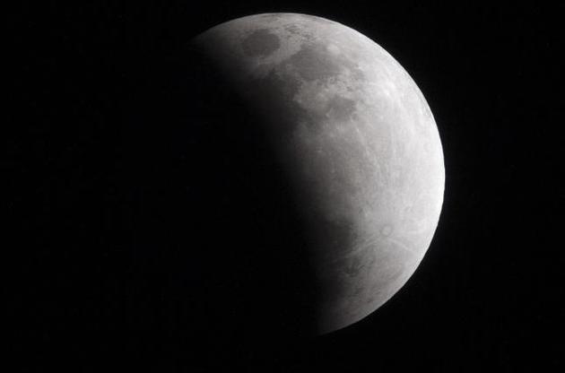 Сегодня жители Земли смогут наблюдать первое лунное затмение года