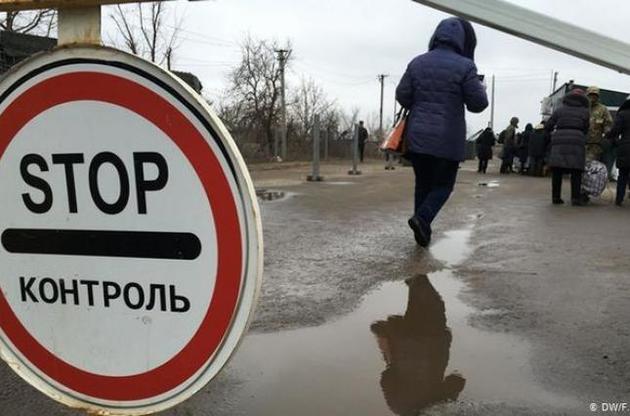 Олег Сенцов про пенсії ОРДЛО: їх повинна забезпечувати Росія, яка окупувала Донбас
