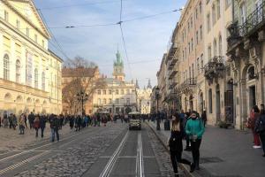 Кількість ушпиталених з підозрою на Covid-19 у Львові зросла у чотири рази
