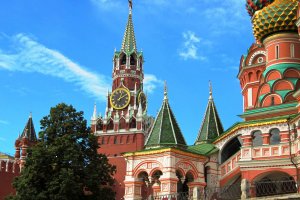 Мы должны сообща бороться с российским историческим ревизионизмом