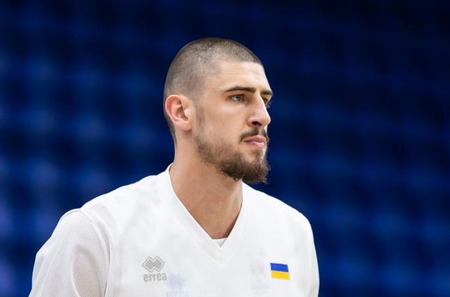 Українець Лень дебютував за "Сакраменто" в НБА
