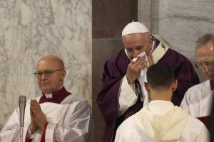 Папа Римський скасував зустріч з духовенством через хворобу