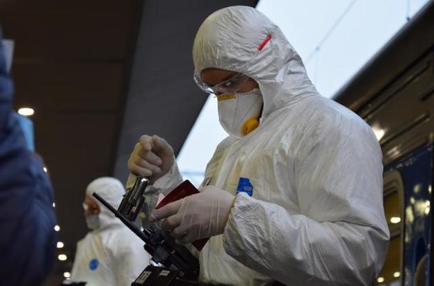 Пешеходным направлением в Украину прибыли 22 тысячи человек