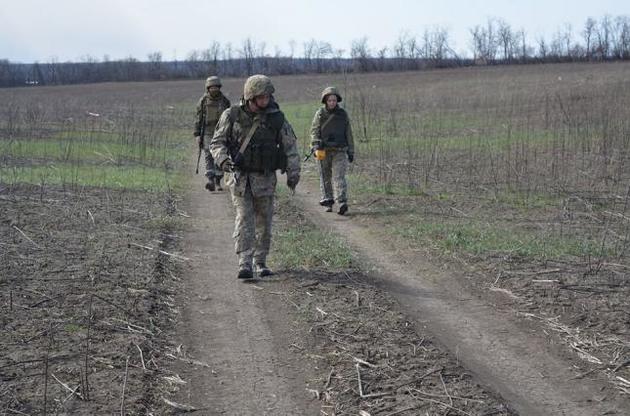 Бойовики вісім разів вдарили по позиціях ЗСУ в Донбасі — штаб
