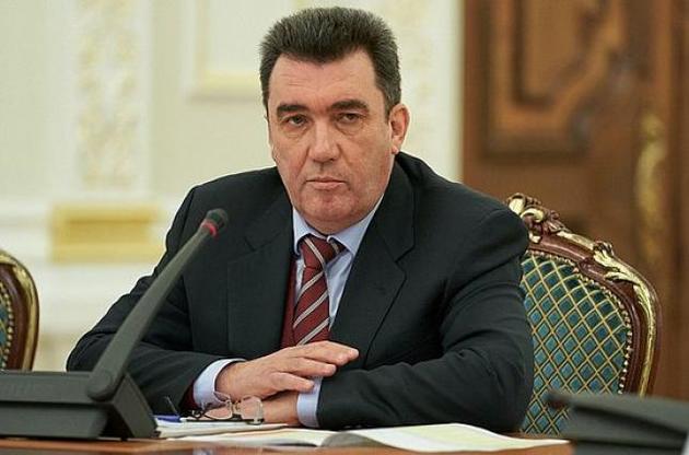 Данилов отрицает использование российских тестов в Украине