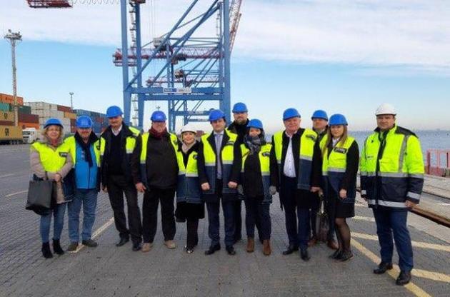 ДП "КТО", лидер контейнерного рынка Украины, обеспечивает высокие социальные стандарты своим сотрудникам
