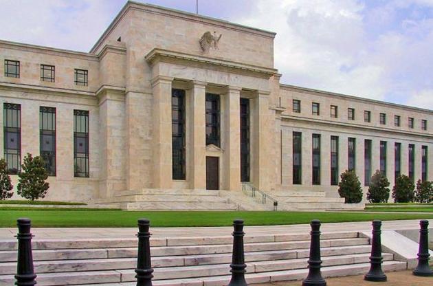 ФРС работает над удешевлением доллара – The Economist