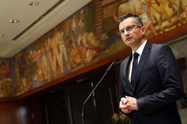 Бывший комик ушел в отставку с должности премьера Словении и призвал провести досрочные выборы