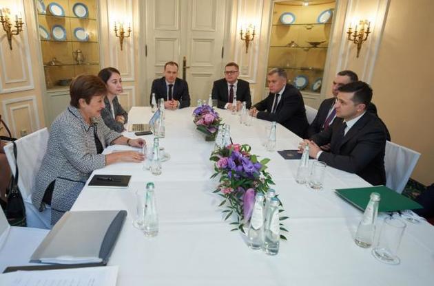 Зеленський зустрівся з очільницею МВФ на полях Мюнхенської конференції
