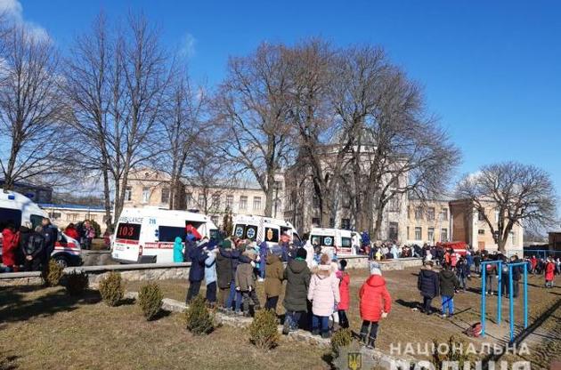 Навчання у школі припинено