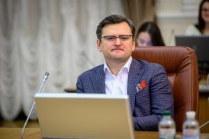 Кулеба: один з українських дипломатів заразився коронавірусом