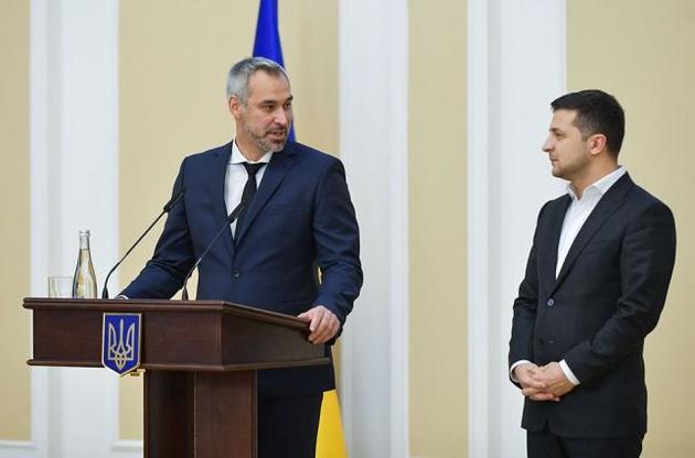 Недовольство Зеленского Рябошапкой может быть связано с Порошенко