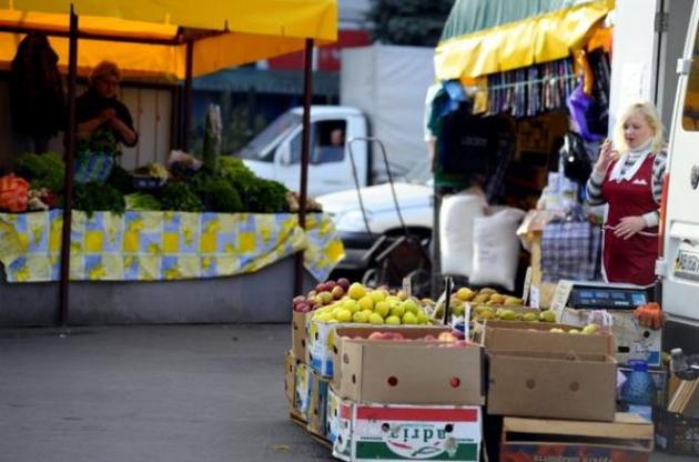 В Україні починають працювати продовольчі ринки — рішення Кабміну