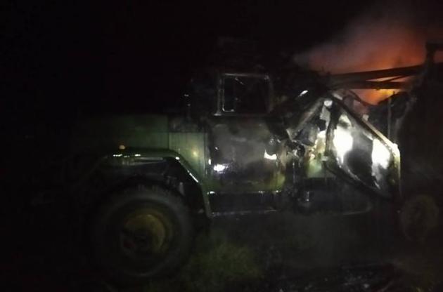 Во Львовской области сгорел автомобиль Минобороны, есть погибшие – ГСЧС