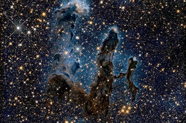 "Столпы Творения" находятся на расстоянии семи тысяч световых лет от Земли