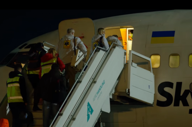 Тиждень тому з Уханя забрали не всіх українців