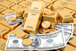 Золотовалютные резервы в марте сократились почти на 8%