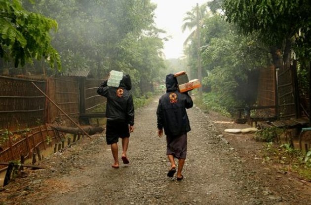 Автомобіль ООН з медиками обстріляли в М'янмі