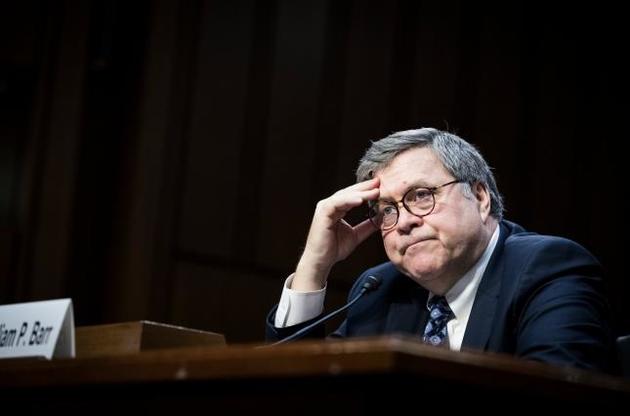 Барр часто идет навстречу просьбам президента США