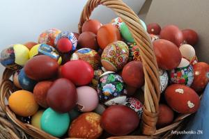 Пасха 2020: как оригинально покрасить яйца к празднику