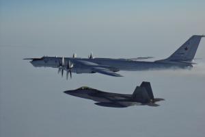 Два російські розвідувальні літаки перехопили біля Аляски
