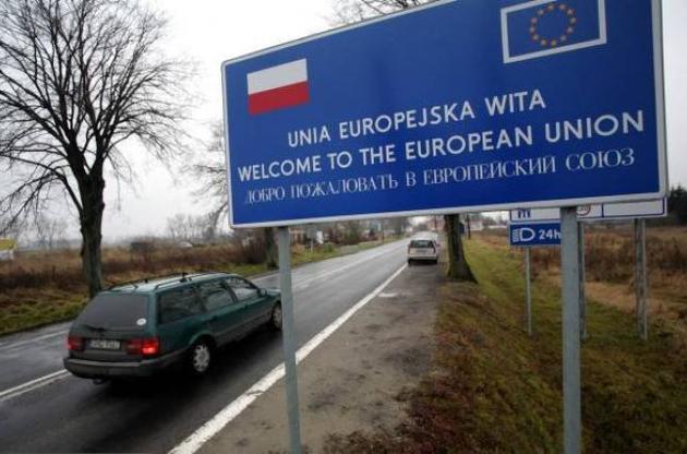 Из-за коронавируса украинцы массово уезжают из Польши – Rzeczpospolita