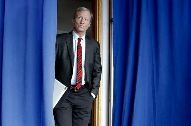 Стейер связал свое решение с низким рейтингом в первычных президентских выборах в Айове, Нью-Гемпшире и Неваде