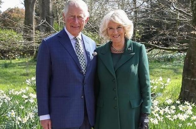 Принц Уэльский и герцогиня Корнуольская самоизолировались в Шотландии