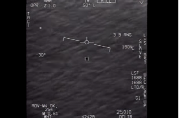Пентагон опубликовал видео с НЛО — подлинность записей признали ВМС США