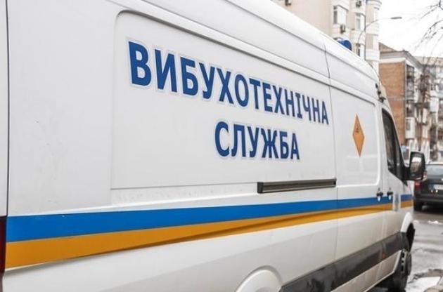 В Киеве заминировали больницу на Печерске, где лечатся от COVID-19