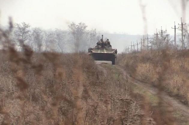 В Донбассе подорвалась БМП: есть погибший и раненые — ООС