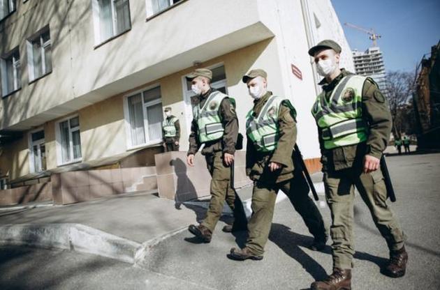 Полиция Украины поможет врачам поддерживать карантин и находить зараженных