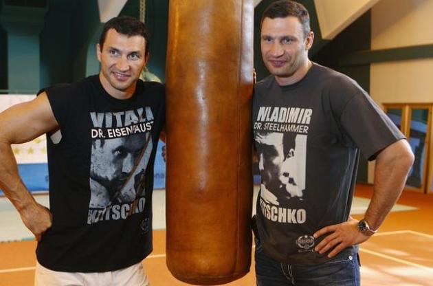 Братья Кличко названы лучшими боксерами двадцатилетия в супертяжелом весе