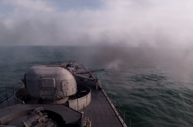 Украинский фрегат "Гетман Сагайдачный" провел стрельбы в Черном море