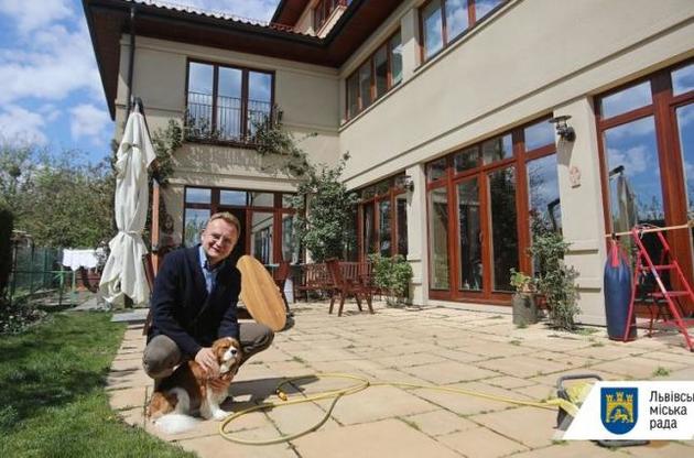 Садовый и сделал экспресс-тест, и ПЦР-тест