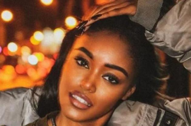 Тема смерті постійно фігурувала в текстах Чинн