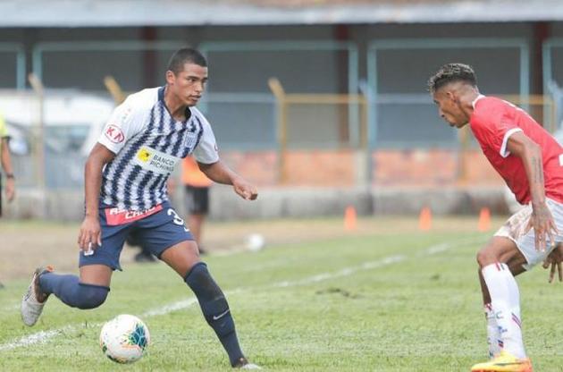 &quot;Ман Сити&quot; подписал перуанского защитника