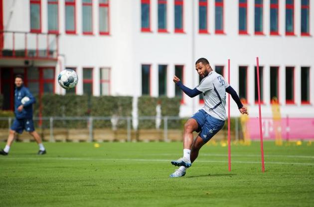 В Германии осталось доиграть 9 туров