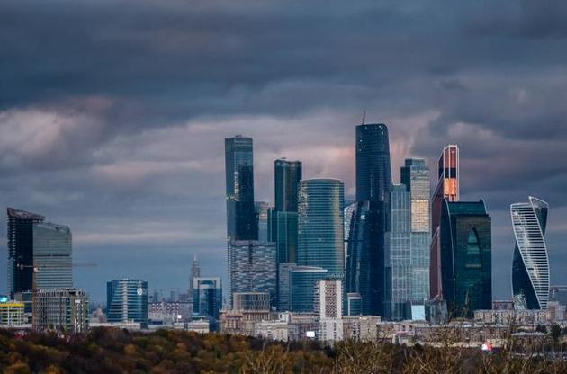 З вимогами до влади виступили політики, підприємці, журналісти, адвокати, художники та інші