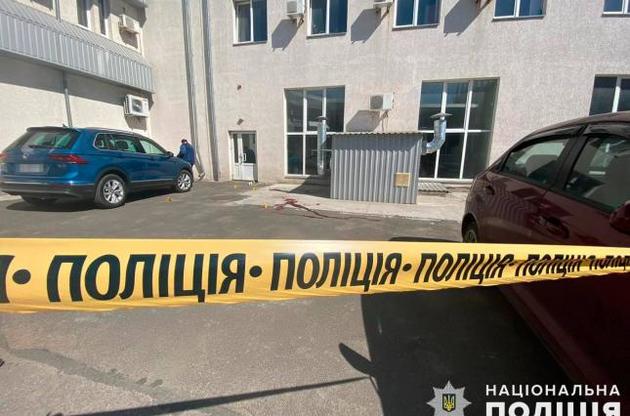 Бизнесмена с тяжелыми ранениями доставили больницу