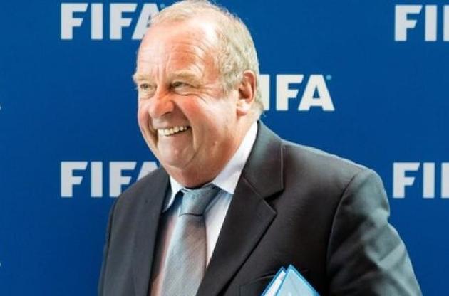 Главный медик ФИФА рассказал, когда возобновится футбольный сезон в мире