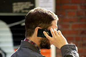 Мобильные операторы договорились о рекламной этике