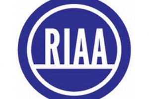 RIAA хочет переписать закон об авторском праве